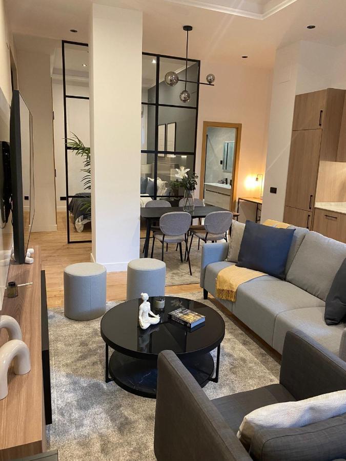 Exyca Embajadores Apartment มาดริด ภายนอก รูปภาพ
