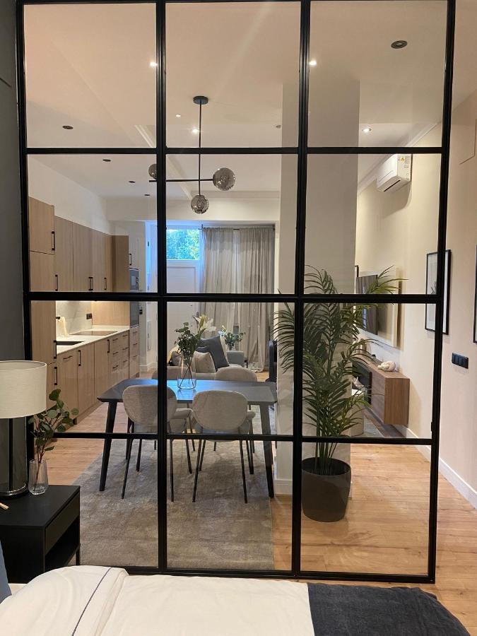 Exyca Embajadores Apartment มาดริด ภายนอก รูปภาพ